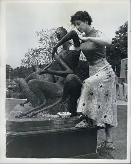 Submit: Josephine Ward repairs sculpture, Battersea, London