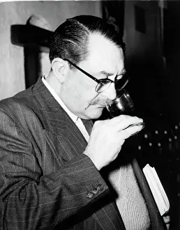 Careers: Journalist Gilbert Harding 1907 - 1960