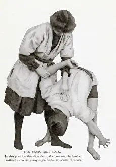 Defending: Ju-jitsu for ladies - the back arm lock