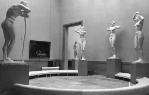 Aphrodite: The Judgement of Paris by Josef Thorak, 1941