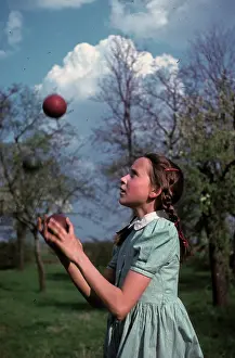 Godesberg: Juggling in Bad Godesberg 1948