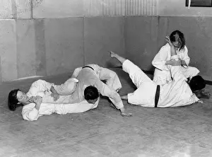 Jitsu: JUJITSU CLASS