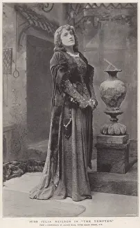 Neilson: JULIA NEILSON