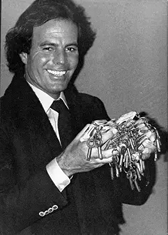 Iglesias: Julio Iglesias