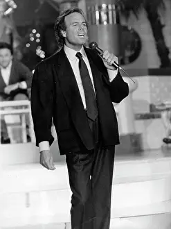 Iglesias: Julio Iglesias