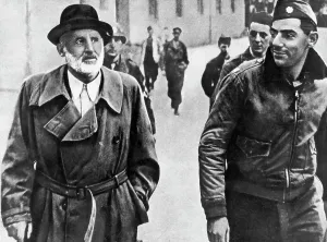 Stuermer: Julius Streicher after his arrest, 1945