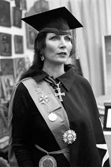 Davitashvili: Juna Davitashvili, 1989