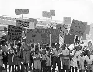 Withdrawing: June 1955 - The Shut-down On African - A Black cloud