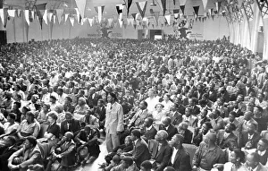 Thronged: June 1959 - Welcome To Luthuli! - Inside the biggest