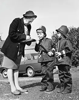 Truncheon: Junior police force