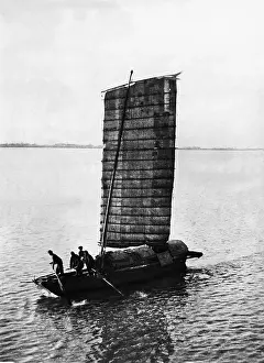 Yangtze: Junk in China, 1927