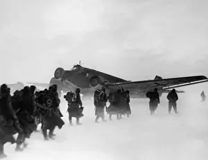 Infantery: Junkers JU 52 at the Eastern Front, 1942