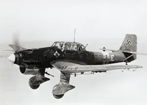 Ju87: Junkers Ju-87B-2 Stuka