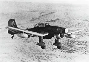 Ju87b: Junkers Ju-87B Stuka