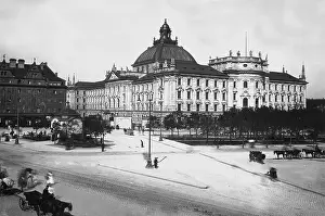 Courts: Justizpalast at Karlsplatz (Stachus) in Munich