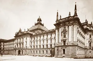 Courts: Justizpalast at Karlsplatz (Stachus) in Munich