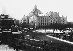 Courts: Justizpalast at Karlsplatz (Stachus) in Munich
