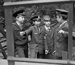 Kuleshov: Juvenile Railway