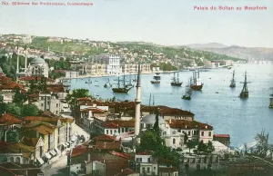 Bosphorus: Kabatas, Istanbul, Turkey - View down the Bosphorus