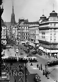 Kaerntner: Kaerntner Strasse in Vienna, 1936