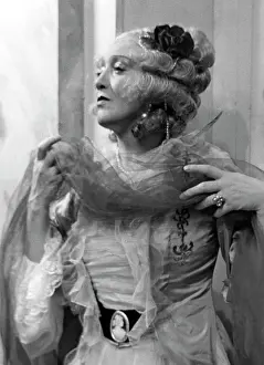 Kaethe: Kaethe Dorsch