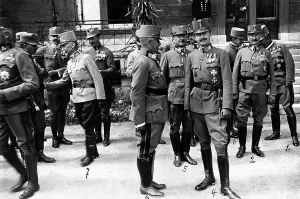Habsburger: Kaiser Charles I in Wartholz 1917