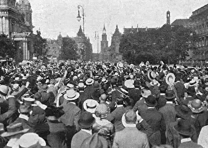 Stadtschloss: Kaiser Wilhelm II cheered