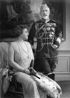 Charlotte Zeepvat (iln): Kaiser Wilhelm II and his wife Hermine