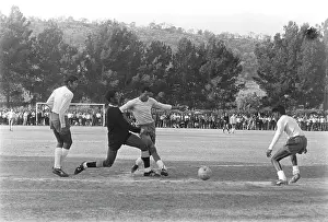 Kaizer: Kaizer XI versus Invitation. ( Kaizer Motaung