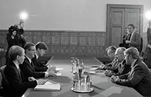 Kalevi: Kalevi Sorsa visits USSR