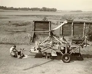Kaman: Kaman early rotor test rig circa 1945-46