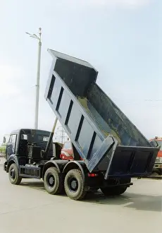 Dump: KamAZ-6520 dump truck, 1997