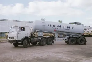 Customers: KamAZ cement truck, 1999