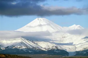Vainstein: Kamchatka volcanoes, 1986