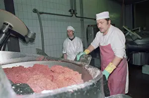 Sausage: KampoMos Meat Processing Plant