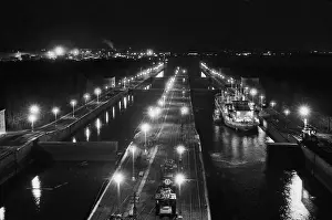 Locks: Kamskaya HPP