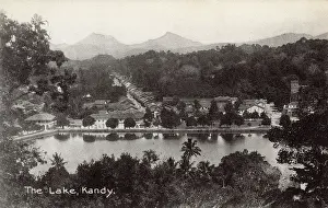 Kandy: Kandy Lake, Kandy, Ceylon (Sri Lanka)