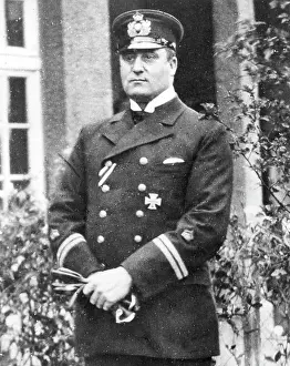 Alois: Kapitan Alois Bocker
