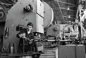 Maintains: Karacharovo Mechanical Plant