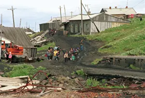 Utterly: Karaul settlement, 1997