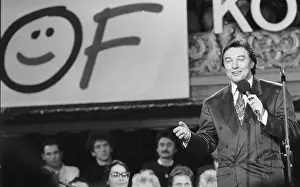 Gott: Karel Gott - Civic Forum - students - strike