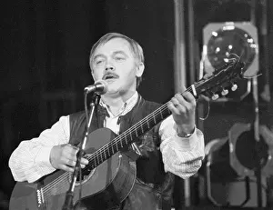 Kryl: Karel Kryl - singer - concert