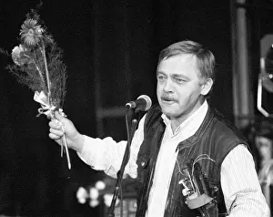 Kryl: Karel Kryl - singer - concert
