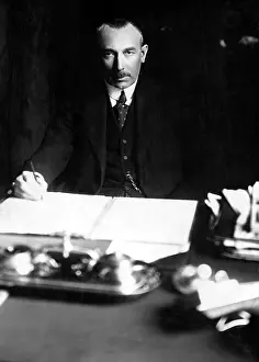 Helfferich: Karl Helfferich