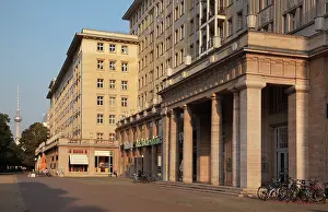 Fernsehturm: Karl Marx Allee, Berlin, Germany