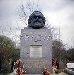 Marxs: KARL MARX'S GRAVE