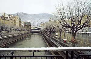 Karlovy: Karlovy Vary, 1977
