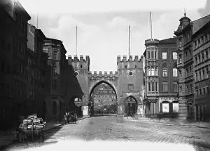 Karlsplatz: Karlstor in Munich, about 1900
