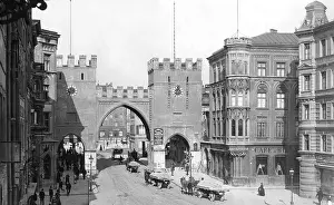 Karlsplatz: Karlstor in Munich, about 1900