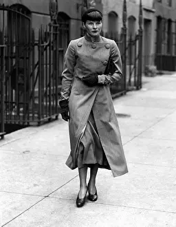 Asymmetrical: Katharine Hepburn outside her home in New ?